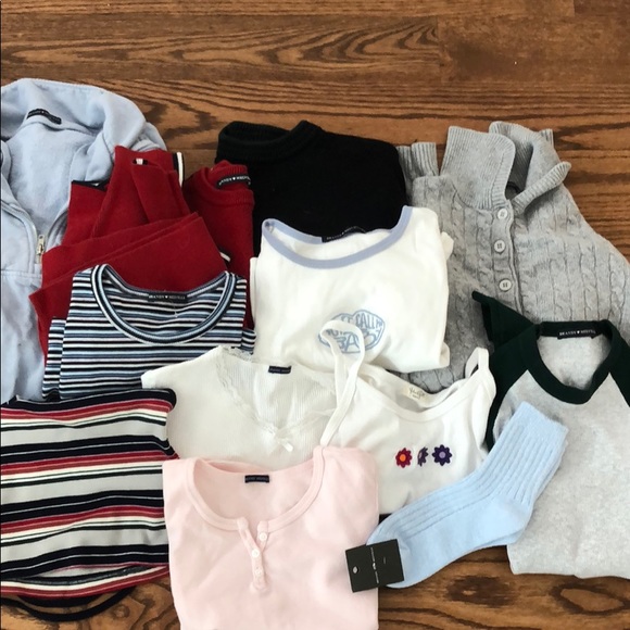 Brandy Melville Other - Updated Unlisted brandy ⚡️⚡️